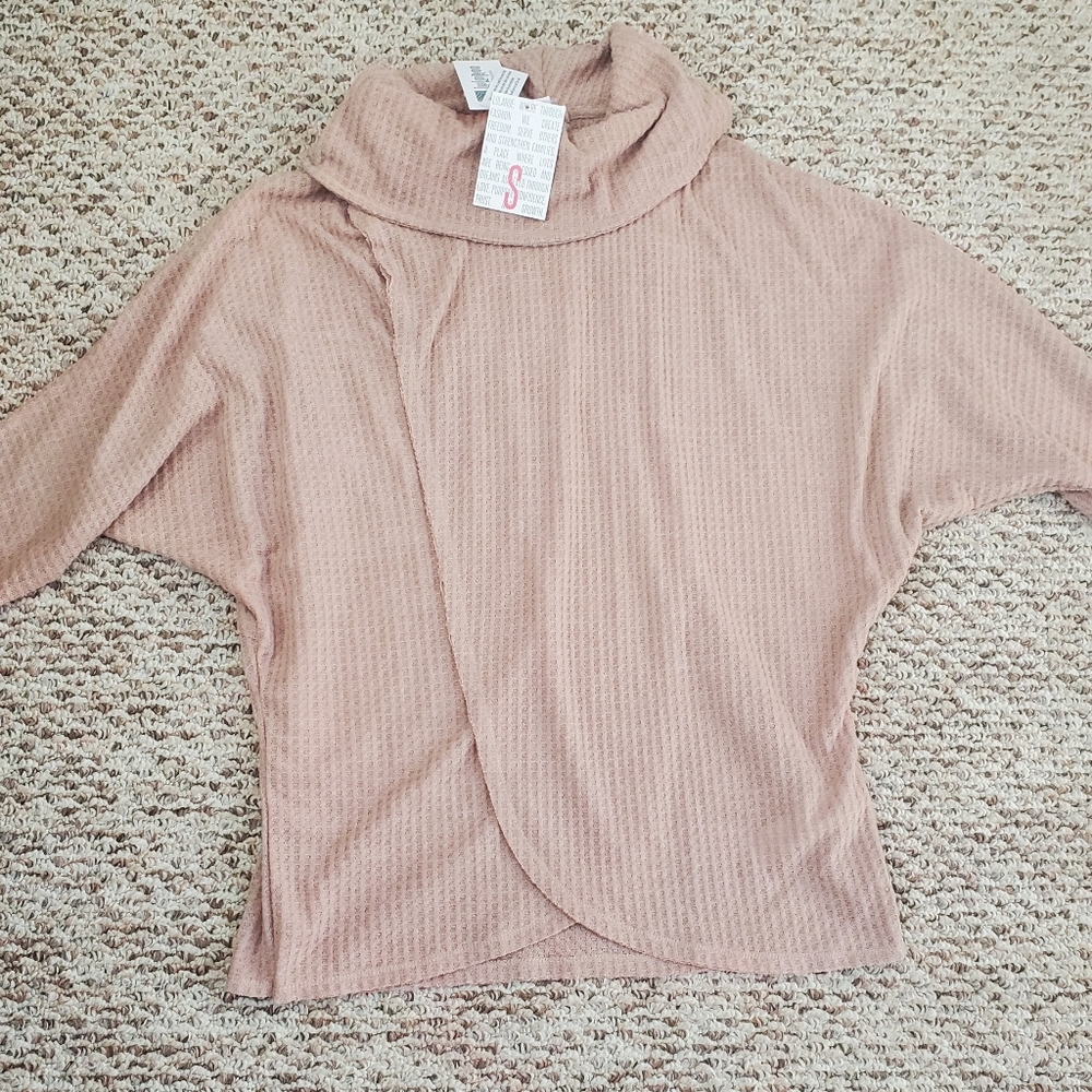 Nwt- lularoe cream Kristen cowlneck top